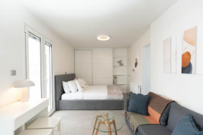 Phaedrus Living: Penthouse Kifisias